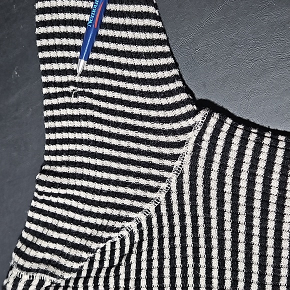 We The Free Tunic Sweater black&White Striped size Small - Picture 8 of 10